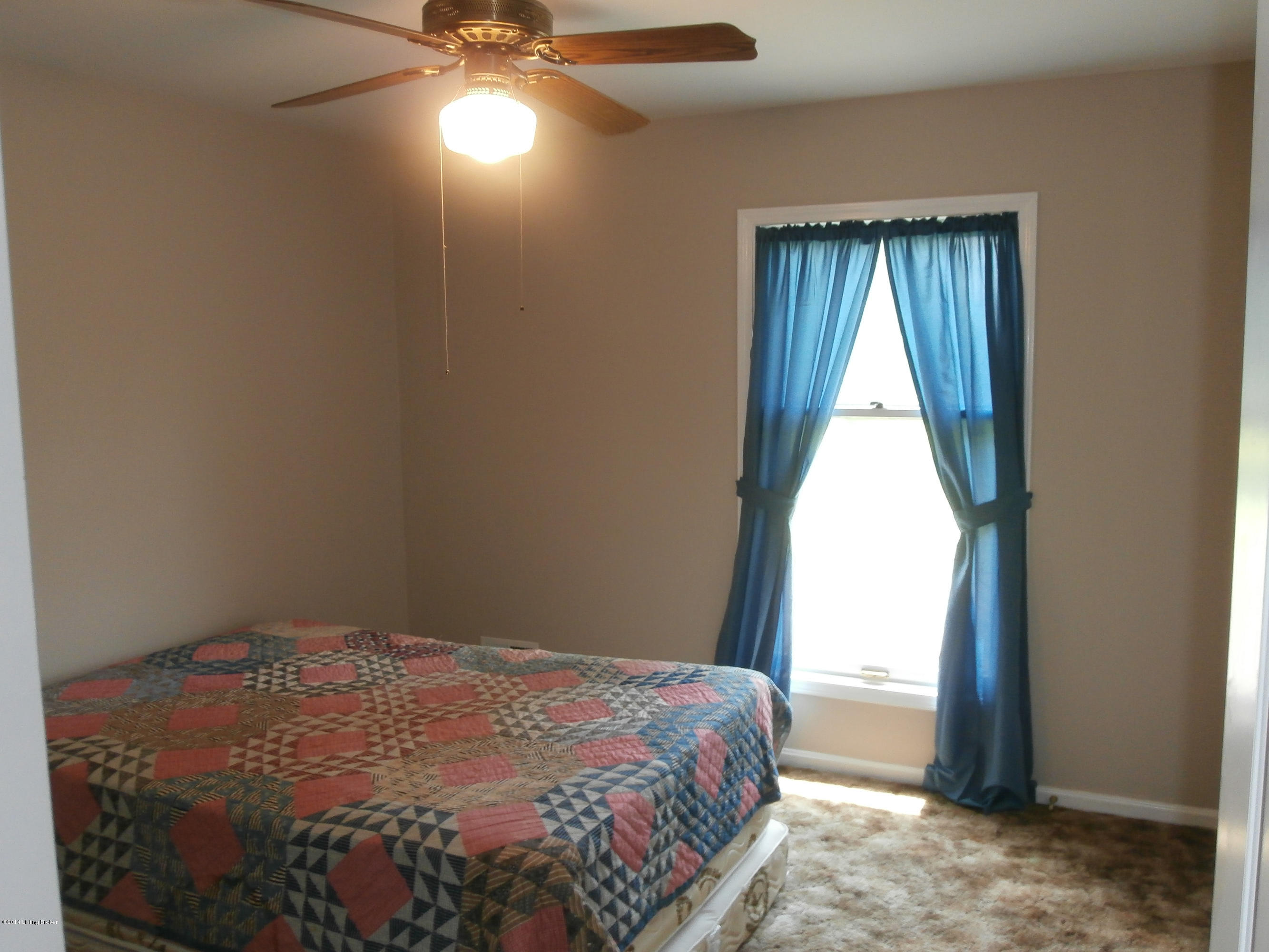 320 Locust Grove Road Shelbyville, KY 40065 - Photo 19 of 26 P5120150