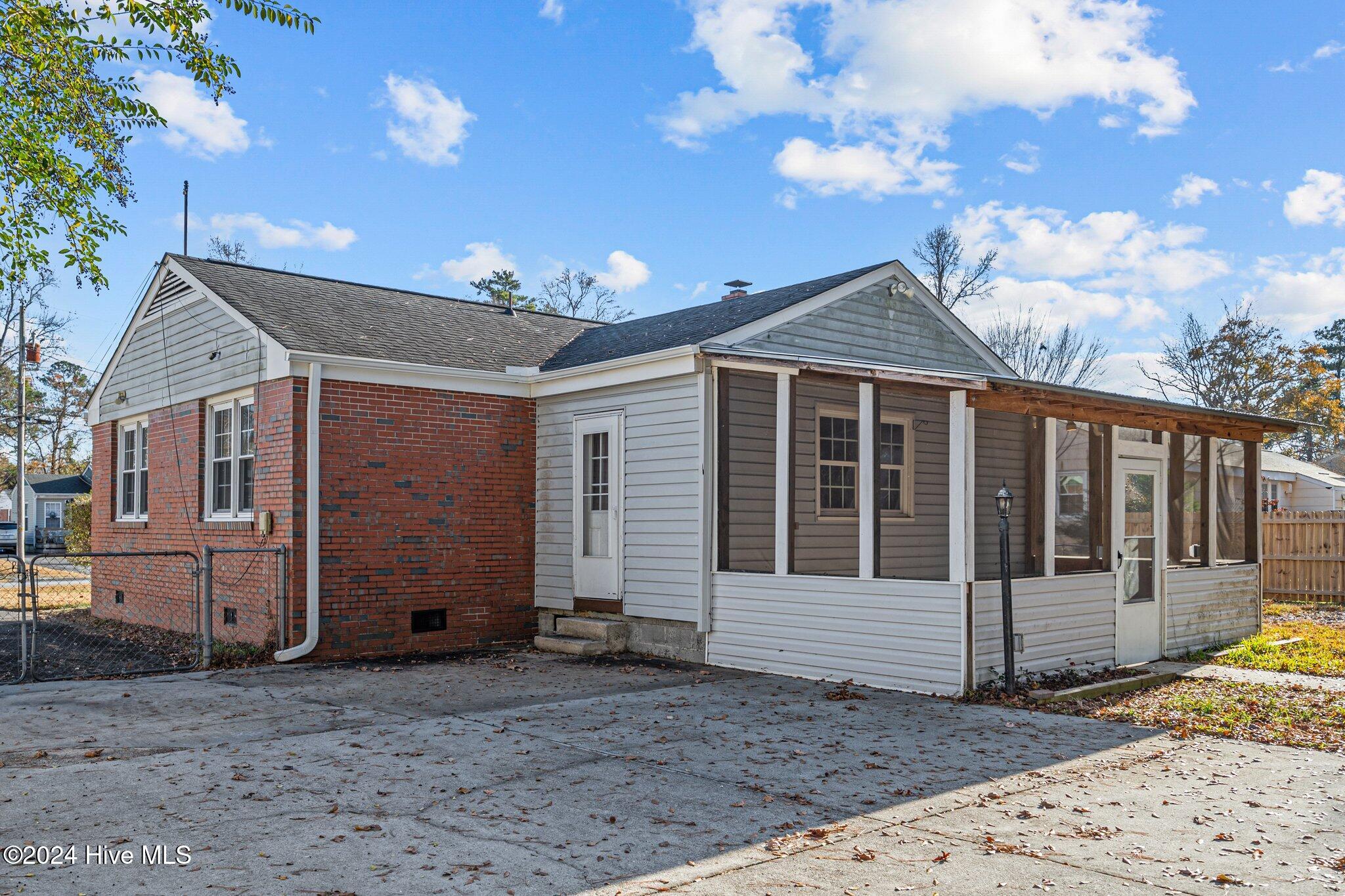 507 Cheyenne Road Jacksonville, NC 28540 - Photo 43 of 51 43-web-or-mls-13