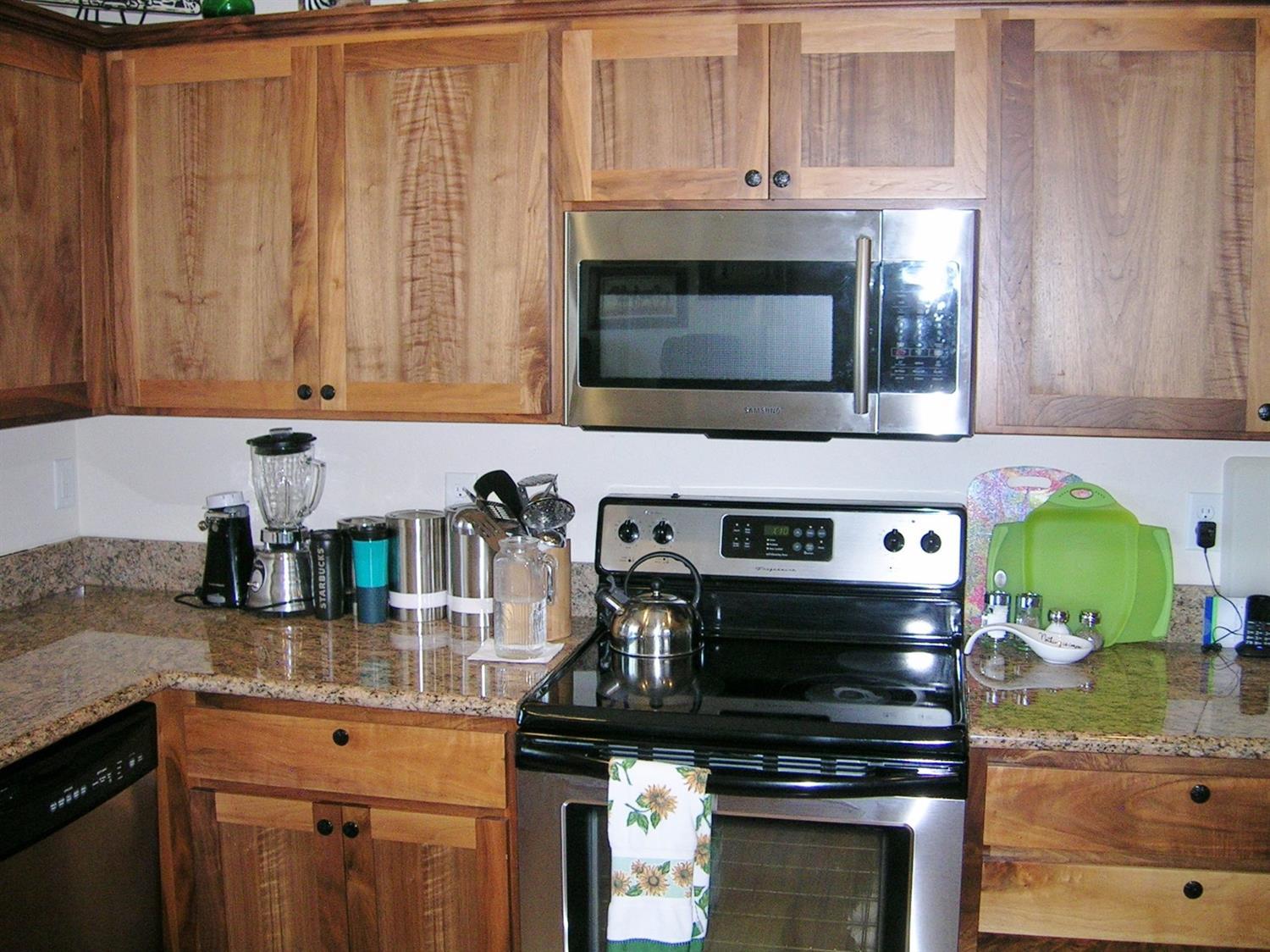 1438 Northeast Quail Crossing Road Grants Pass, OR 97526 - Photo 11 of 26 Additional Photo