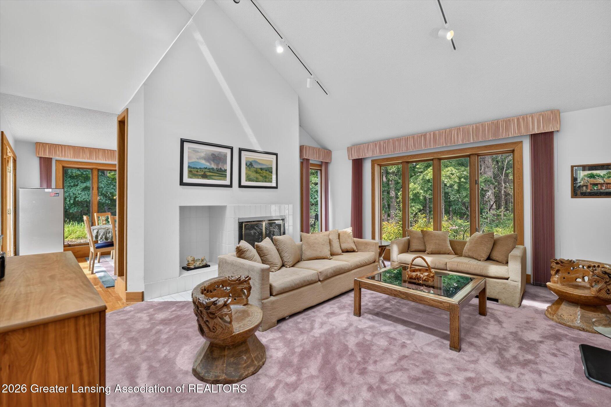 1231 Jolly Road Okemos, MI 48864 - Photo 10 of 74 IMG_3546