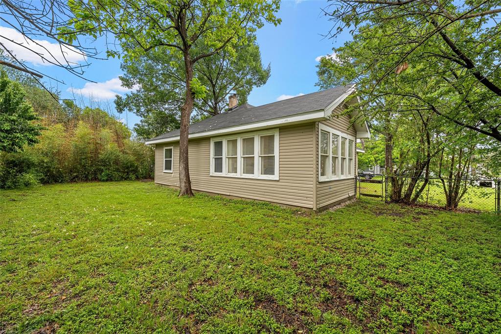 2525 Edna Avenue Waco, TX 76708 - Photo 23 of 25