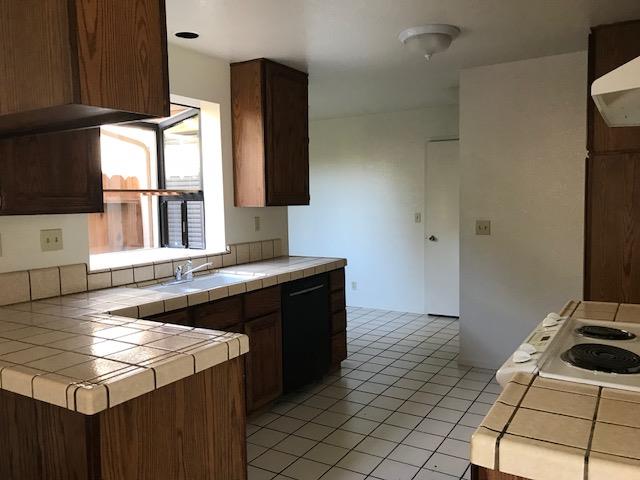 443 Rico Street Salinas, CA 93907 - Photo 5 of 12 Gallery Image 5