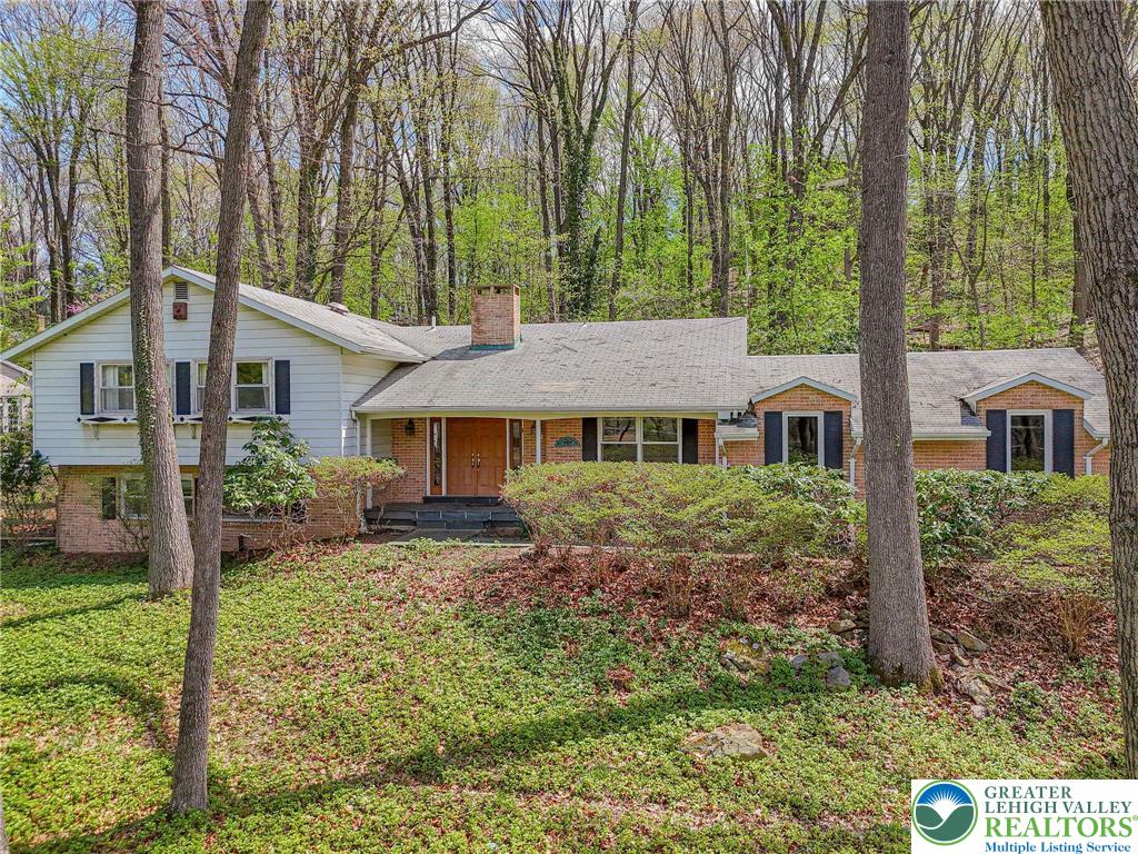 270 Bierys Bridge Road Bethlehem, PA 18017 - Photo 5 of 87