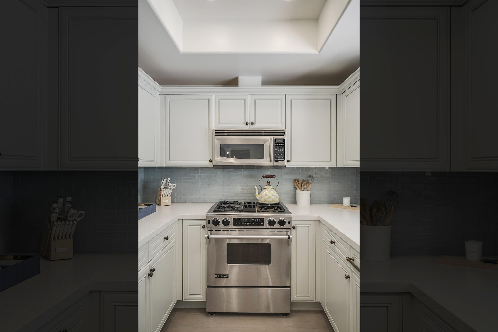 1647 Posilipo Lane, Unit B Montecito, CA 93108 - Photo 10 of 37 a kitchen with a stove and a microwave