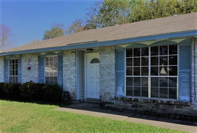 111 Trafalgar Square Slidell, LA 70461 - Photo 3 of 18