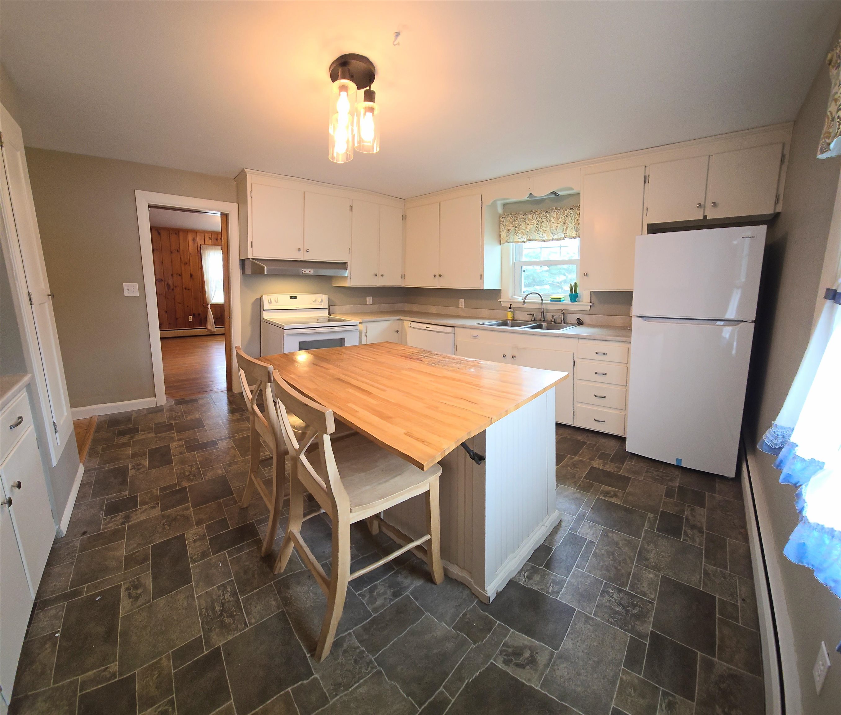 142 Broadway Concord, NH 03301 - Photo 12 of 48