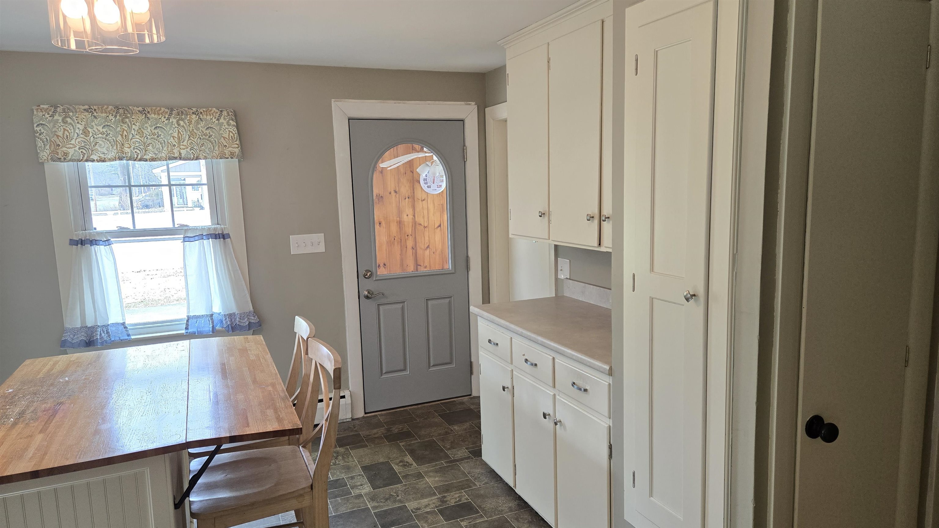 142 Broadway Concord, NH 03301 - Photo 18 of 48