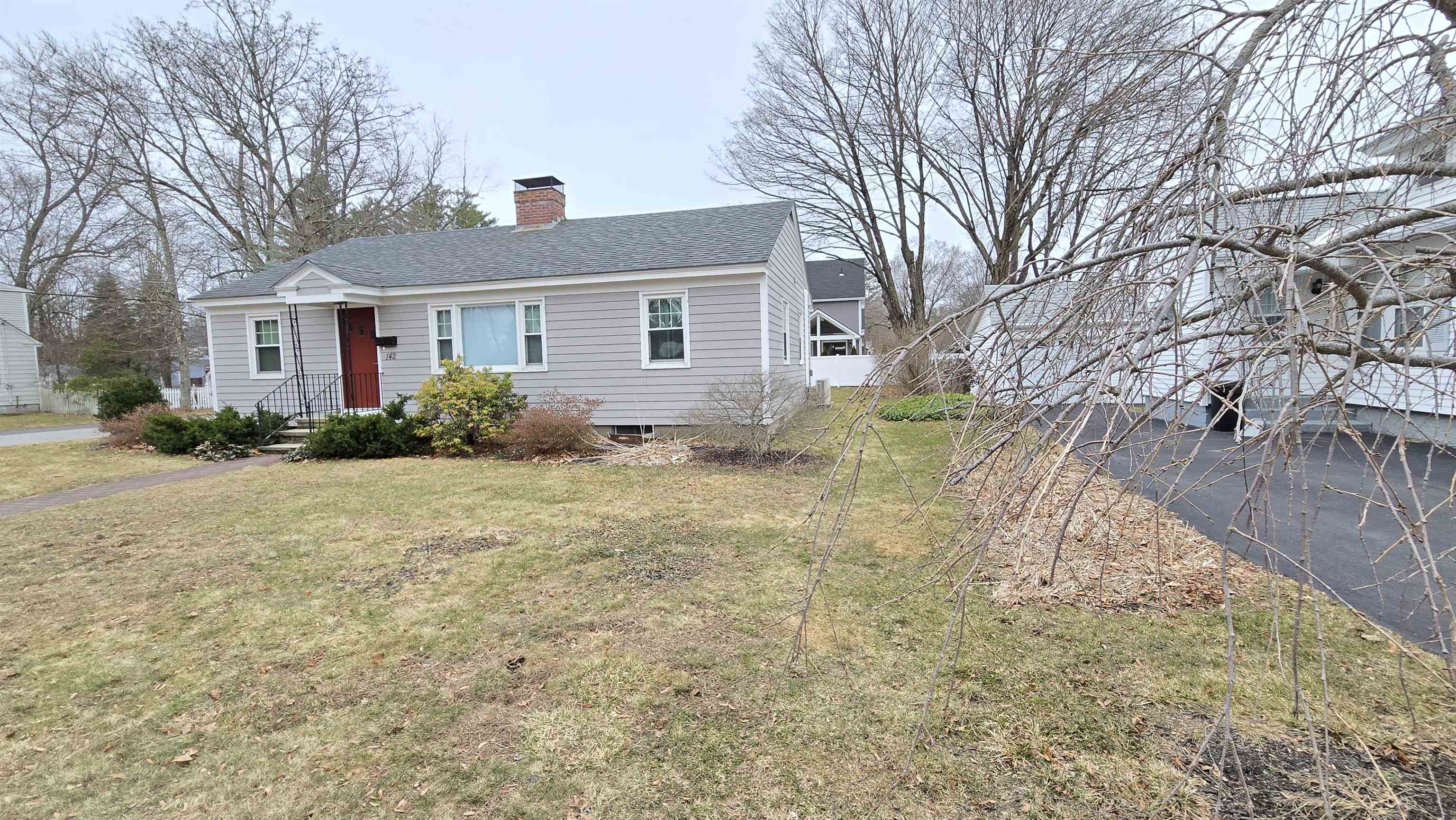 142 Broadway Concord, NH 03301 - Photo 3 of 48