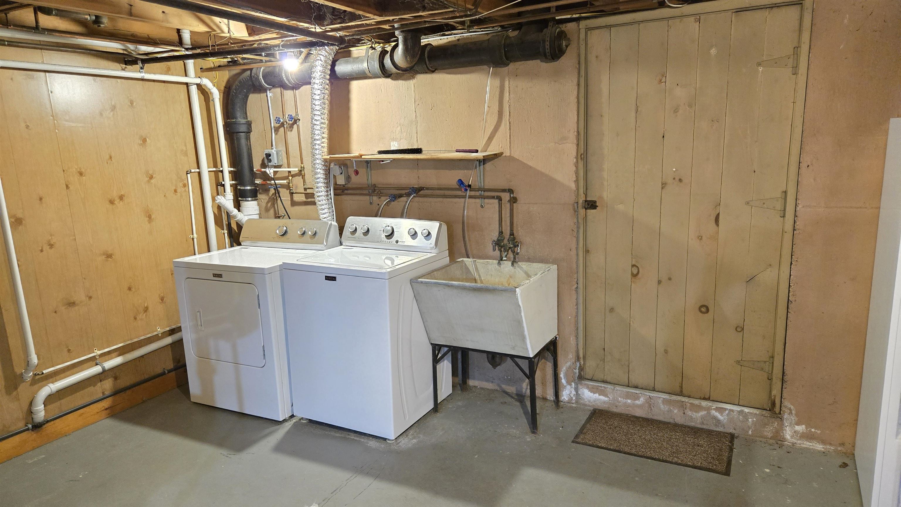 142 Broadway Concord, NH 03301 - Photo 40 of 48