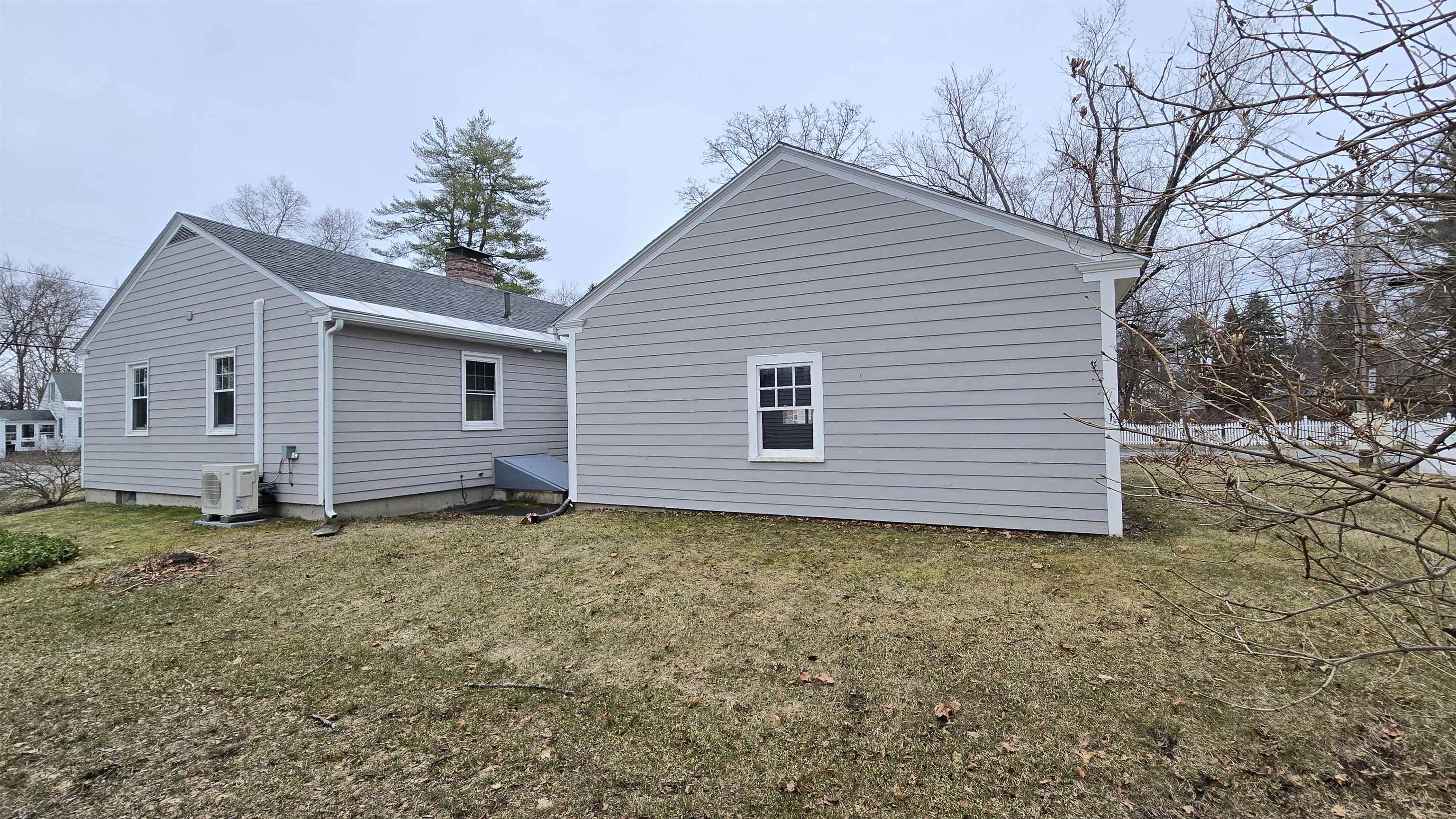 142 Broadway Concord, NH 03301 - Photo 7 of 48