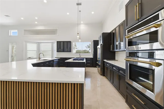 $2,785,000 | 7796 Alister MacKenzie Drive, Sarasota, FL 34240