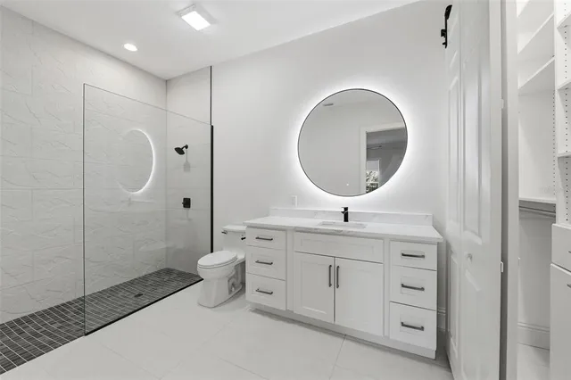 $2,785,000 | 7796 Alister MacKenzie Drive, Sarasota, FL 34240