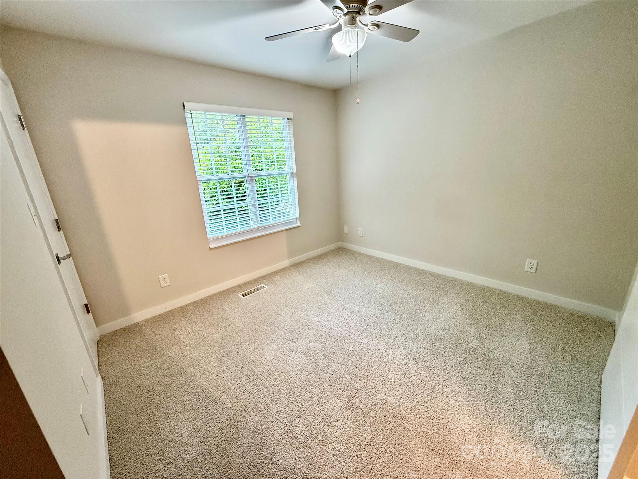 1519 Briar Creek Road, Unit B Charlotte, NC 28205 - Photo 17 of 32