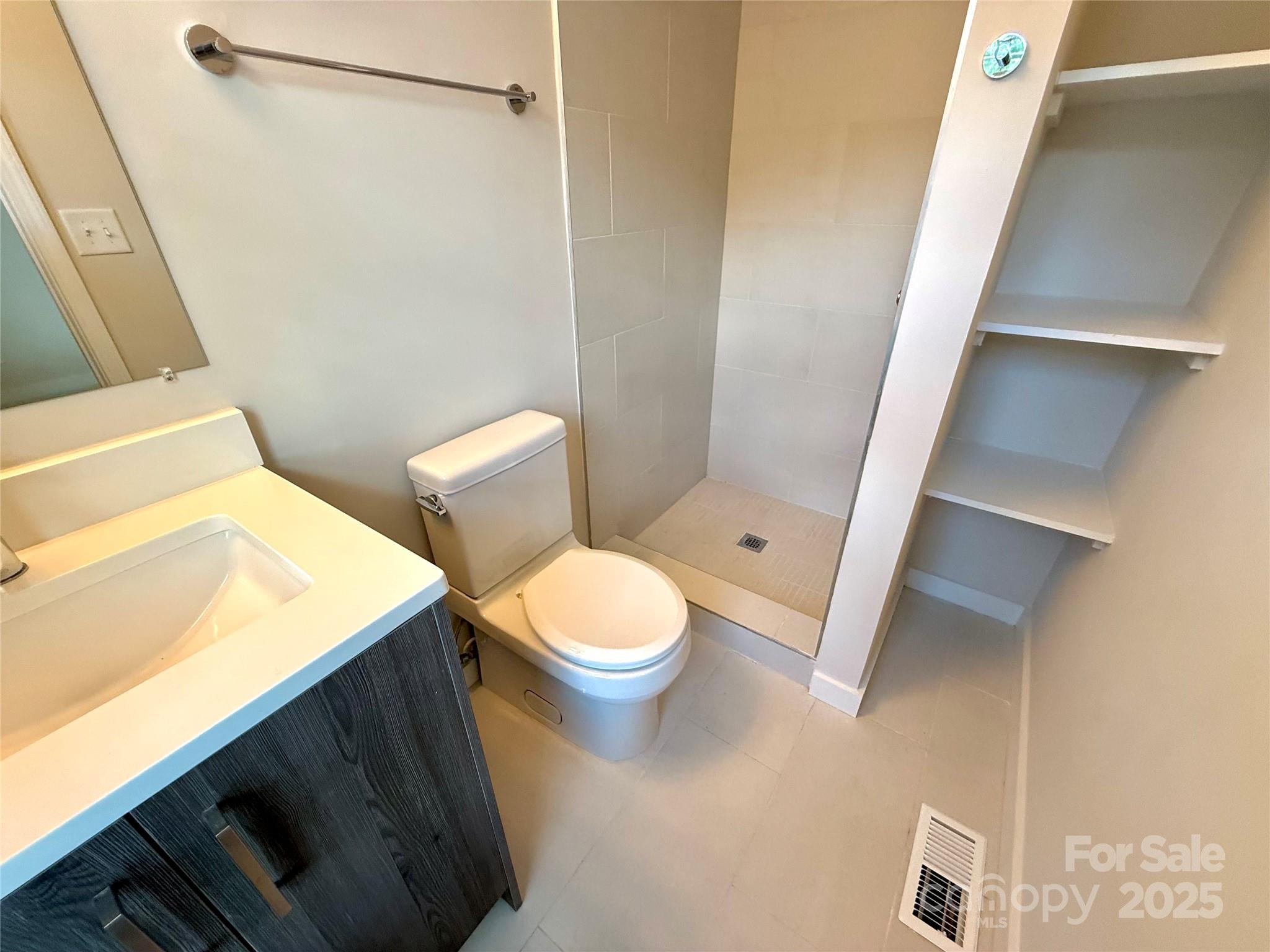 1519 Briar Creek Road, Unit B Charlotte, NC 28205 - Photo 26 of 32