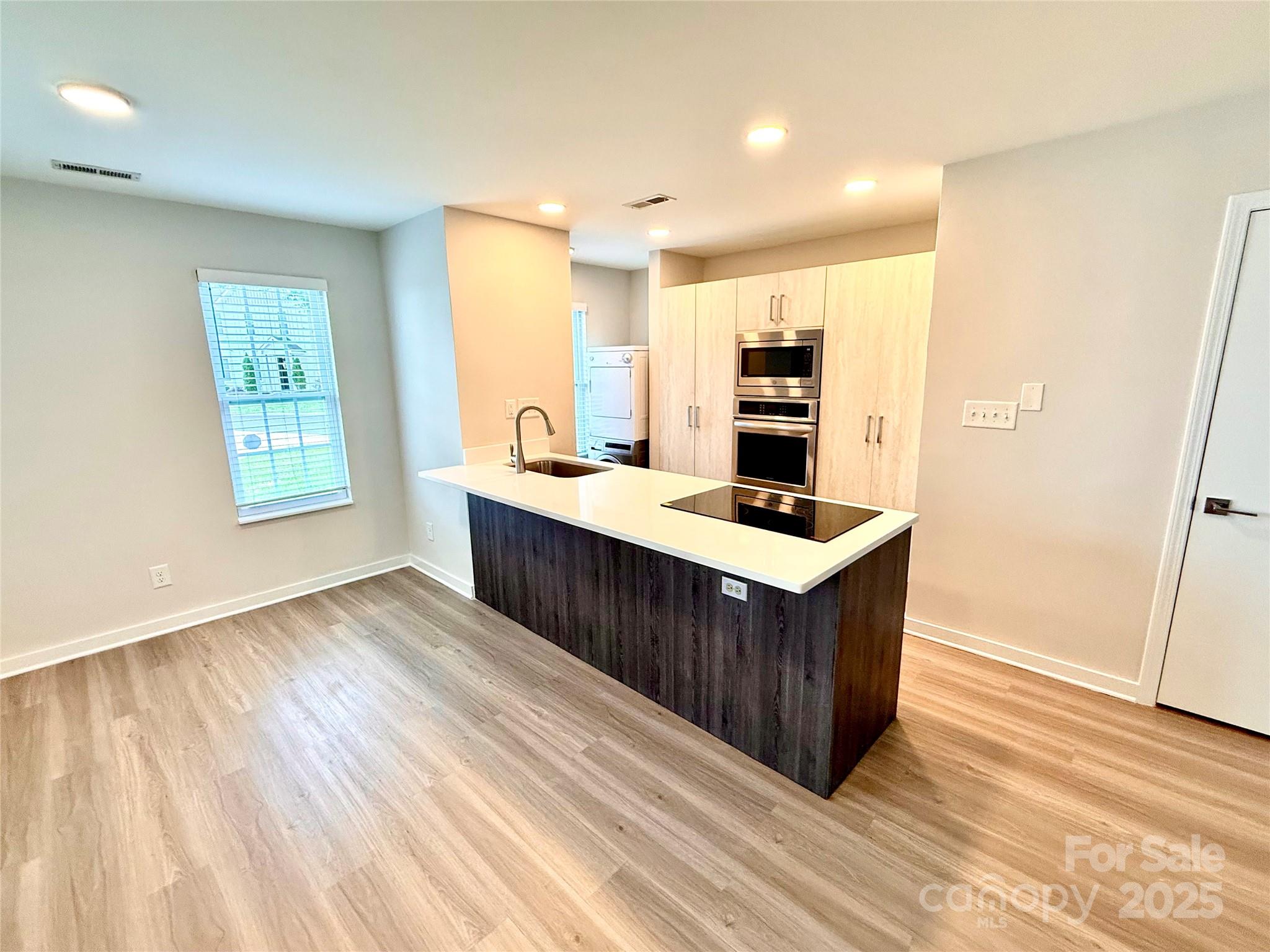 1519 Briar Creek Road, Unit B Charlotte, NC 28205 - Photo 3 of 32