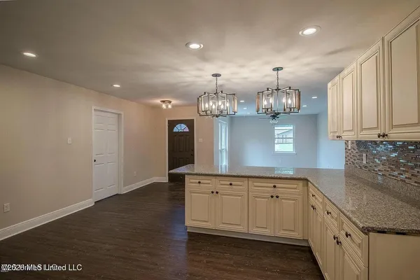 $2,200 | 3508 Nunnally Street, Gulfport, MS 39501