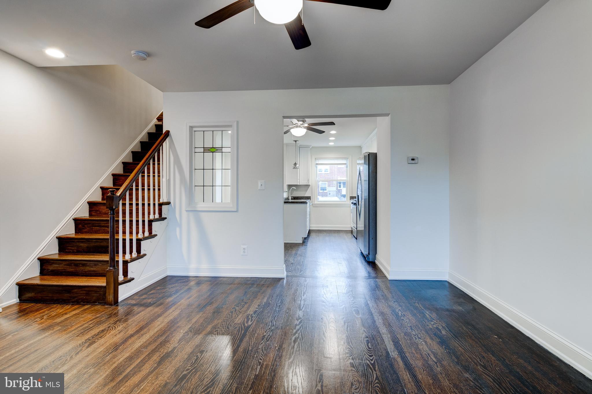 1059 Elm Road Baltimore, MD 21227 - Photo 3 of 23
