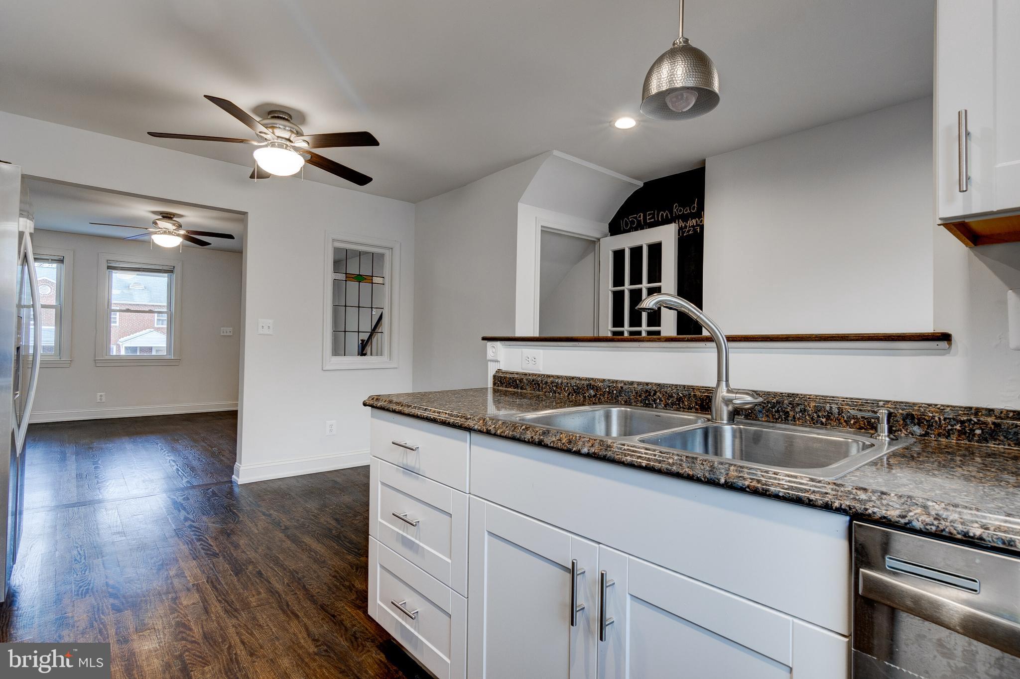 1059 Elm Road Baltimore, MD 21227 - Photo 6 of 23