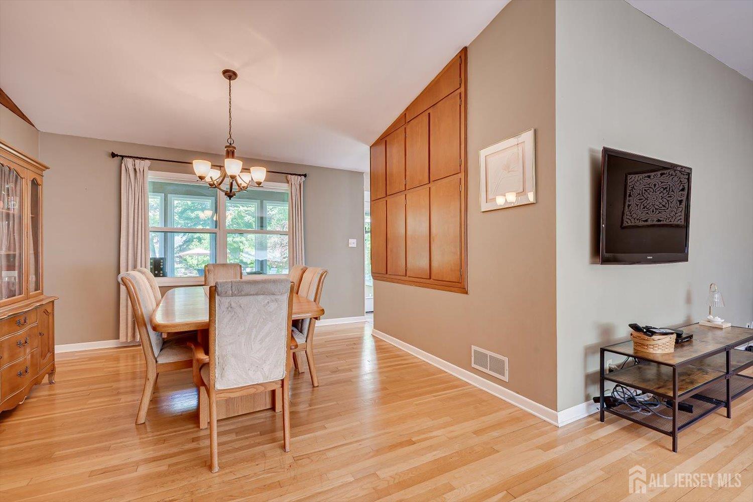 9 Clive Hills Road Edison, NJ 08820 - Photo 14 of 44
