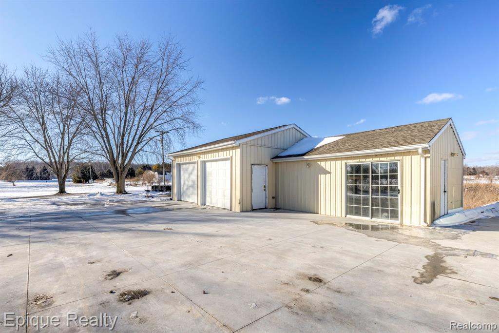 7884 North Road Fort Gratiot, MI 48059 - Photo 7 of 54 Gallery Image 7