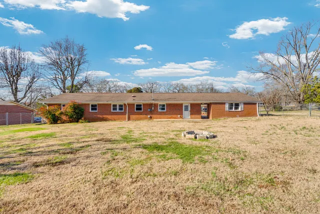 $334,900 | 149 Central Circle, Sparta, TN 38583