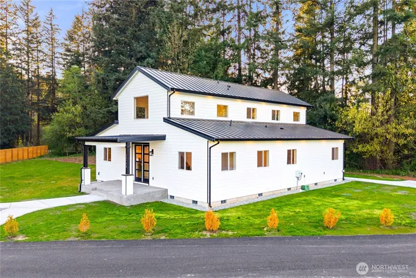 $1,185,000 | 3900 228th Avenue Southeast, Enumclaw, WA 98022