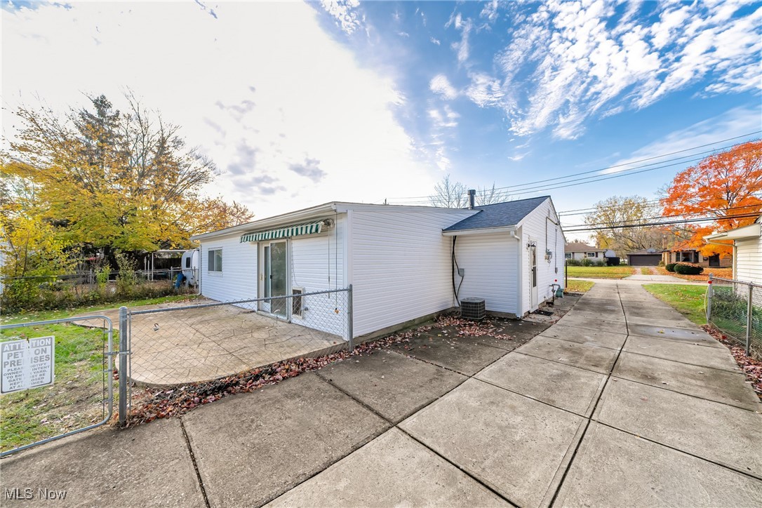 292 Nobottom Road Berea, OH 44017 - Photo 30 of 33 Gallery Image 30