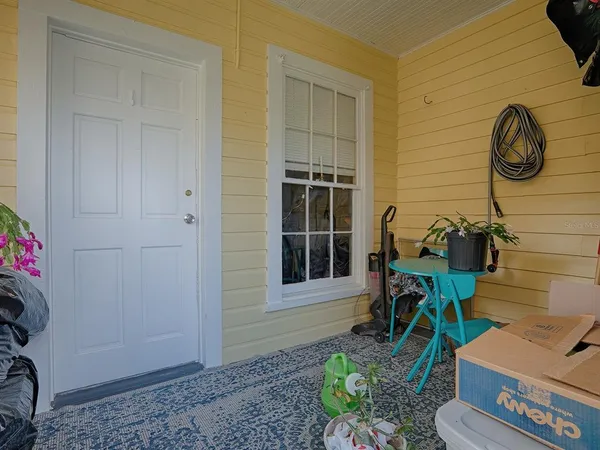 $490,000 | 422 Citrus Avenue, Eustis, FL 32726