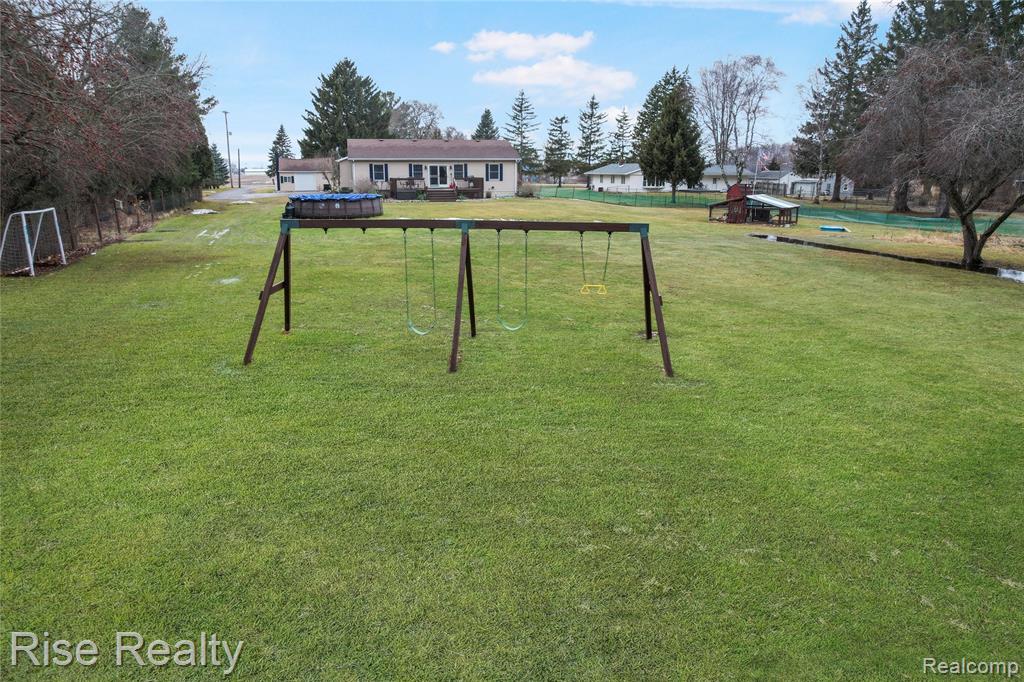 6473 Sheridan Road Saginaw, MI 48601 - Photo 34 of 42 Gallery Image 34