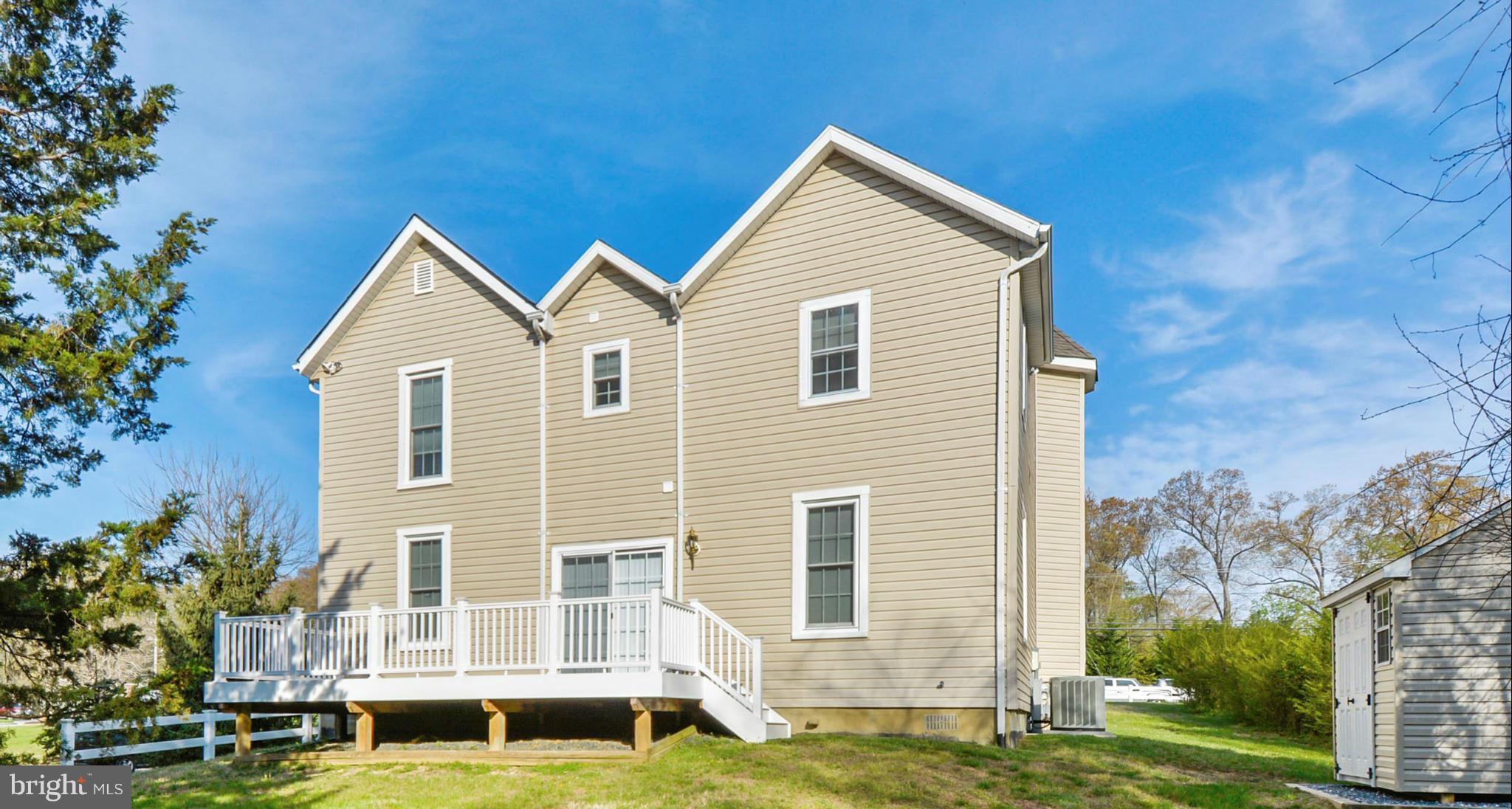 2715 Riva Road Annapolis, MD 21401 - Photo 27 of 30 Exterior (Rear)