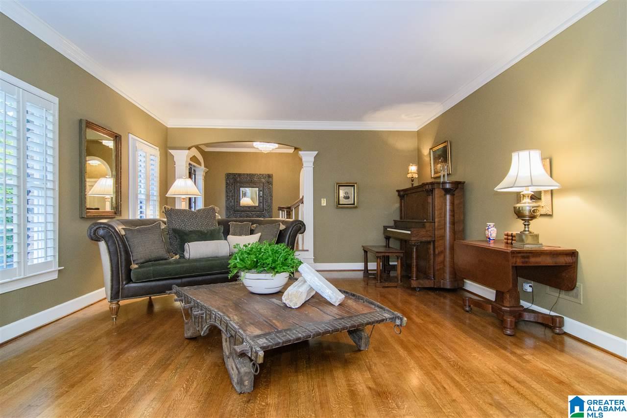2621 Heathermoor Road Birmingham, AL 35223 - Photo 6 of 50