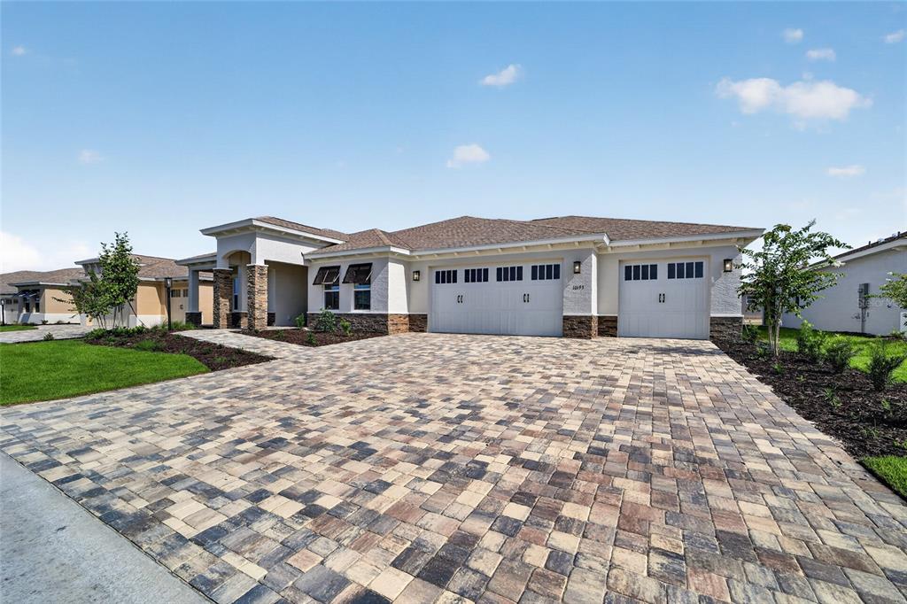 10193 Southwest 84th St Road Ocala, FL 34481 - Photo 3 of 45 Gallery Image 3