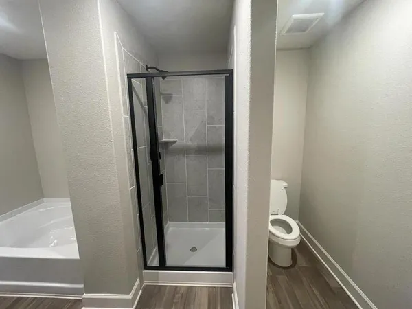 $2,950 | 312 Lone Wolf Trail, Fort Worth, TX 76120