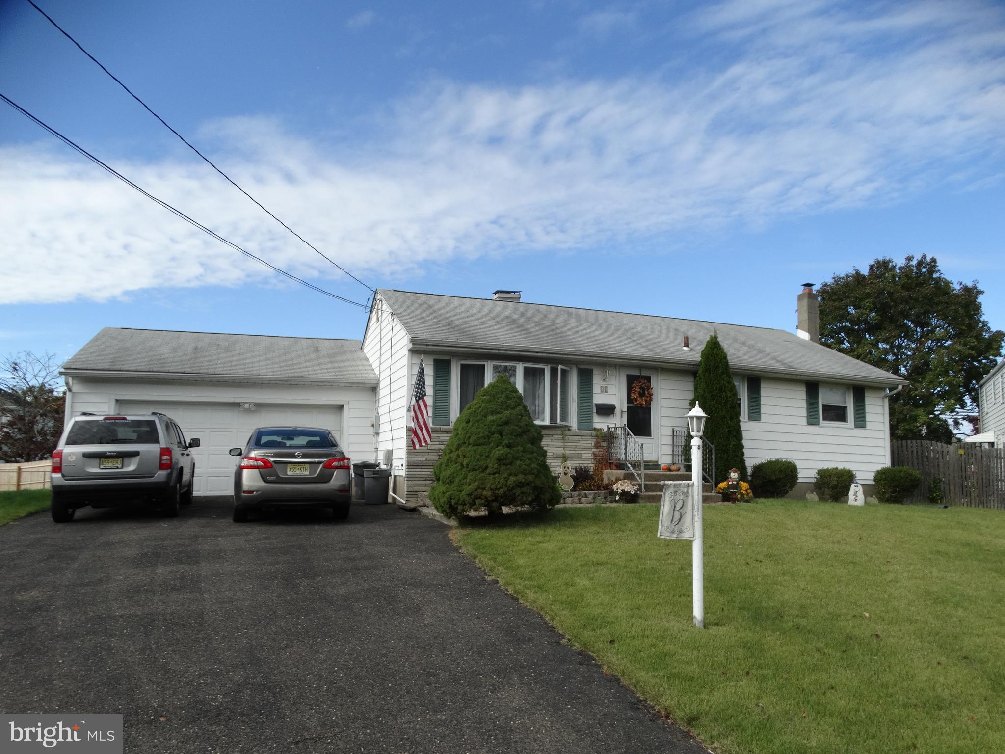 97 Hempstead Road Hamilton, NJ 08610 - Photo 3 of 18