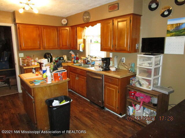 10133 Peyton Road Coldwater, MS 38618 - Photo 13 of 21 IMG_2597