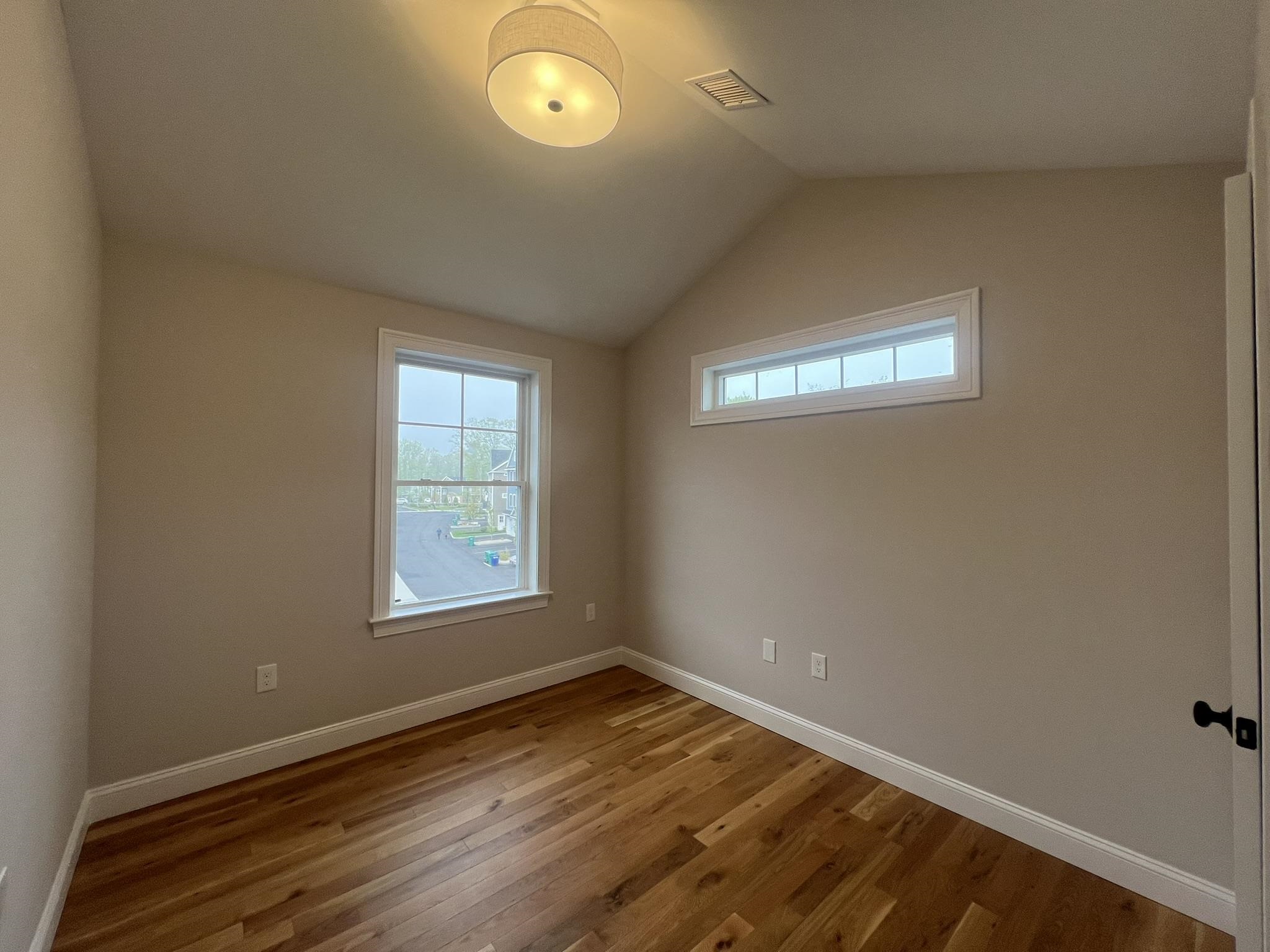 11 Juniper Lane Concord, NH 03301 - Photo 15 of 31 Gallery Image 15
