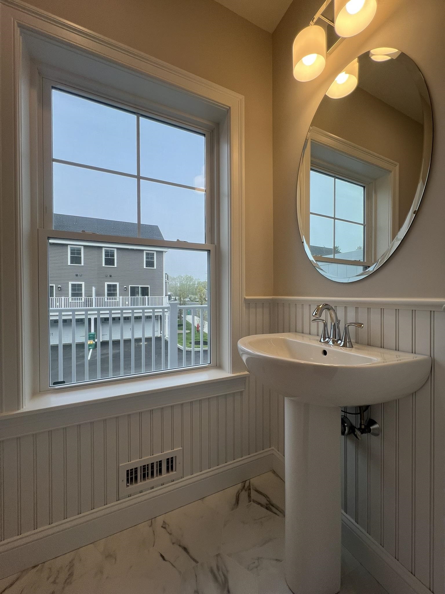 11 Juniper Lane Concord, NH 03301 - Photo 5 of 31 Gallery Image 5