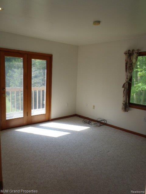 12650 Wells Road Milan, MI 48160 - Photo 10 of 18 Master Bedroom.jpg