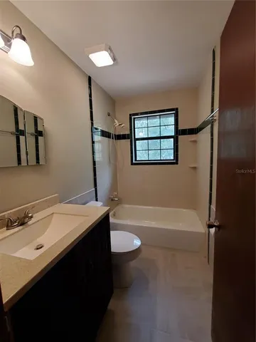 $1,750 | 4919 Northeast 18th Trail, Trenton, FL 32693