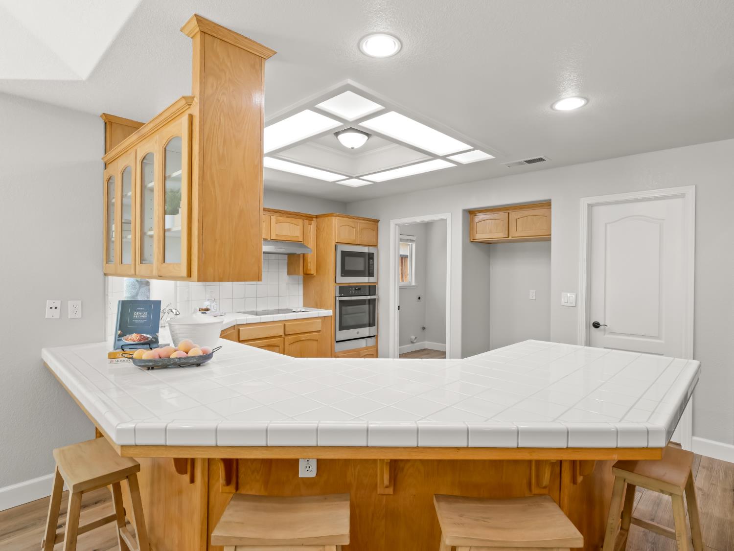 1582 East Revere Road Fresno, CA 93720 - Photo 12 of 48