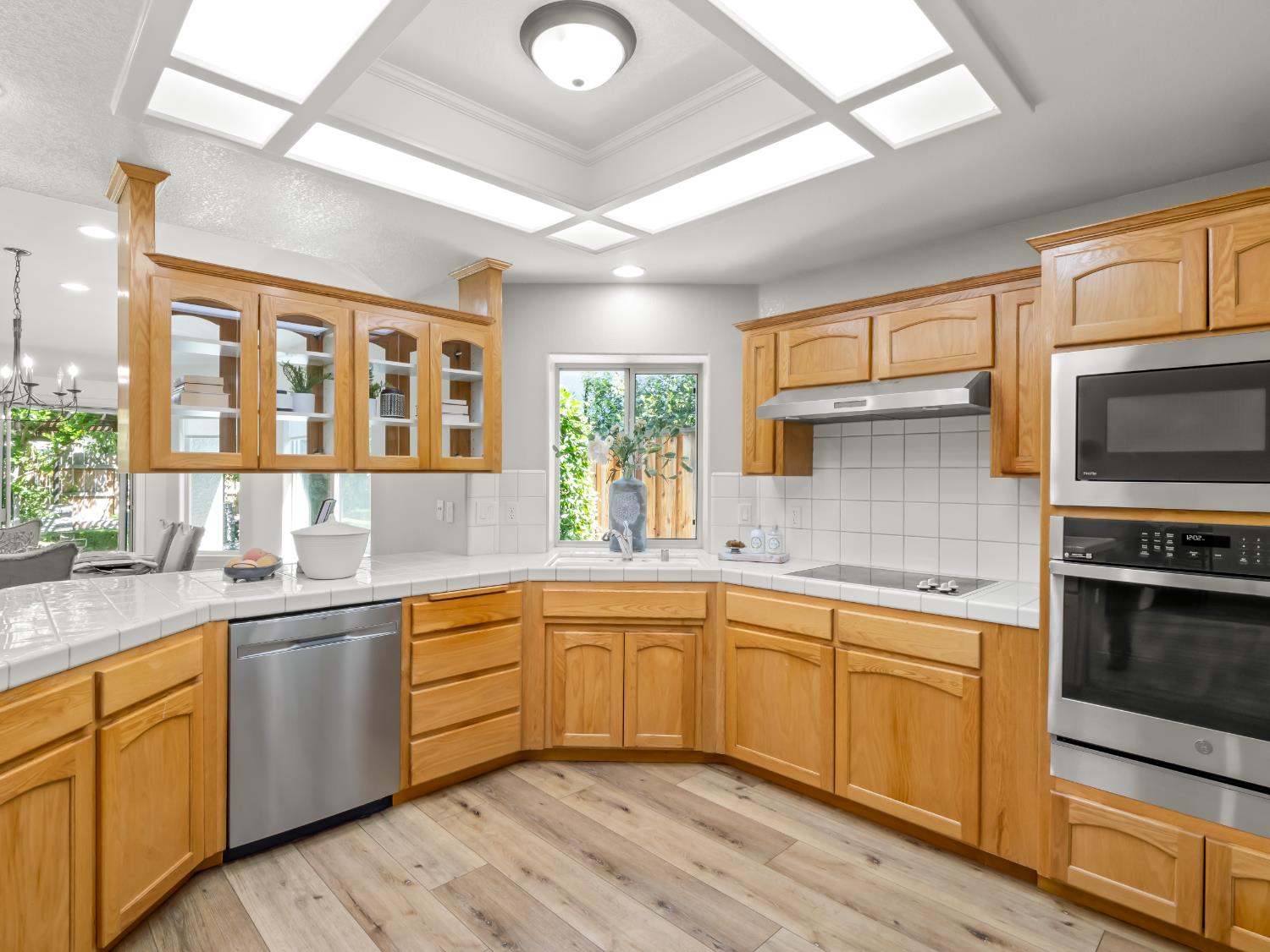 1582 East Revere Road Fresno, CA 93720 - Photo 15 of 48