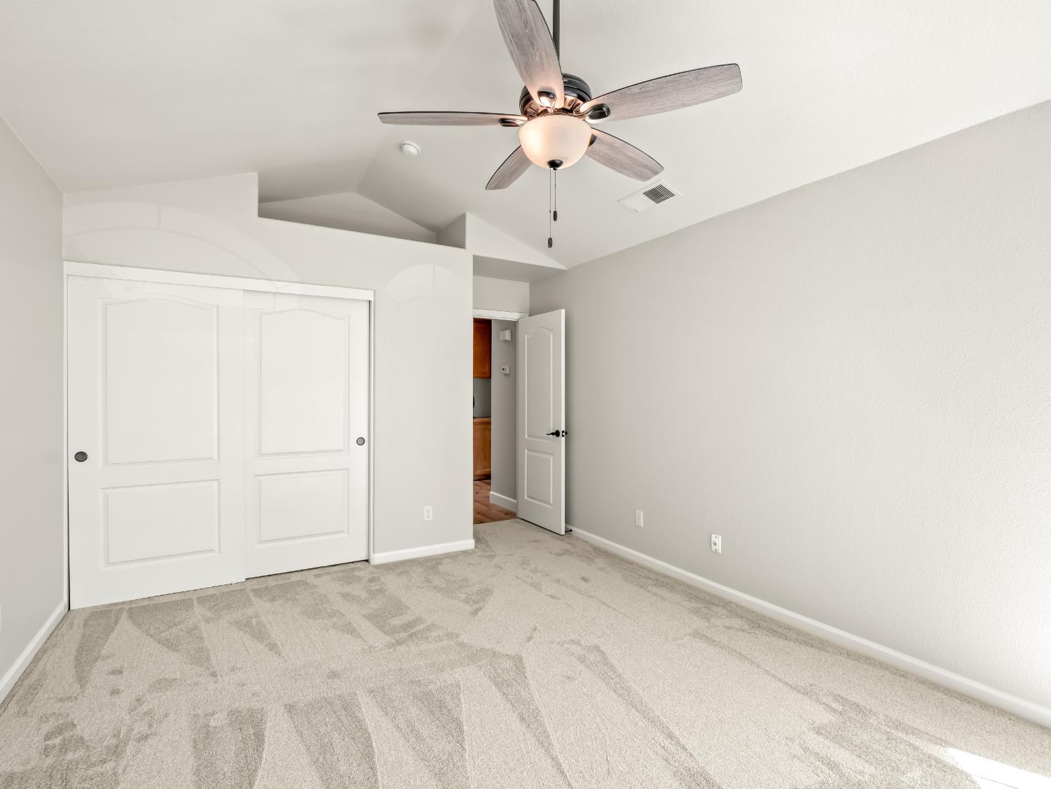1582 East Revere Road Fresno, CA 93720 - Photo 23 of 48