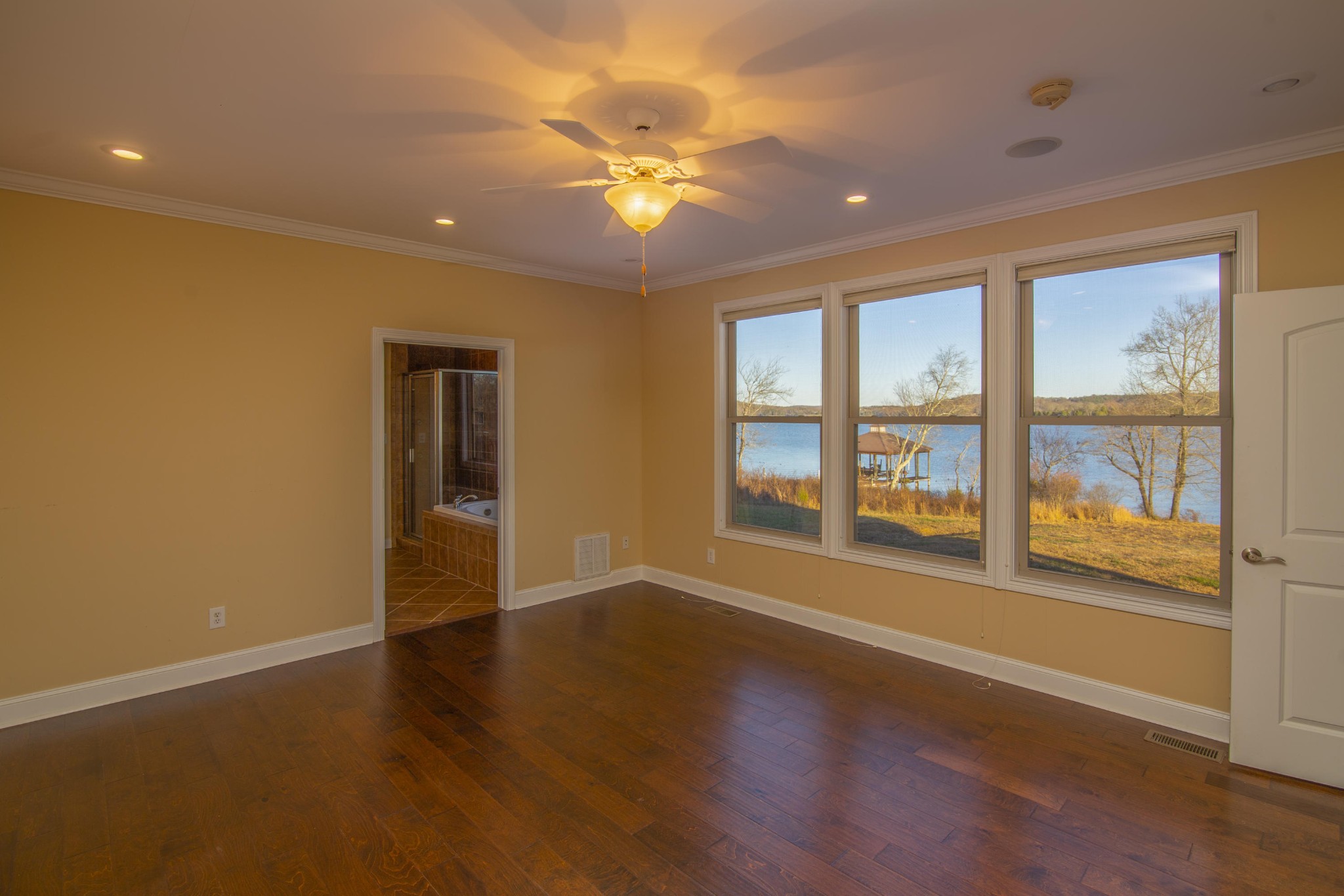 536 Waterfront Way Spring City, TN 37381 - Photo 14 of 40