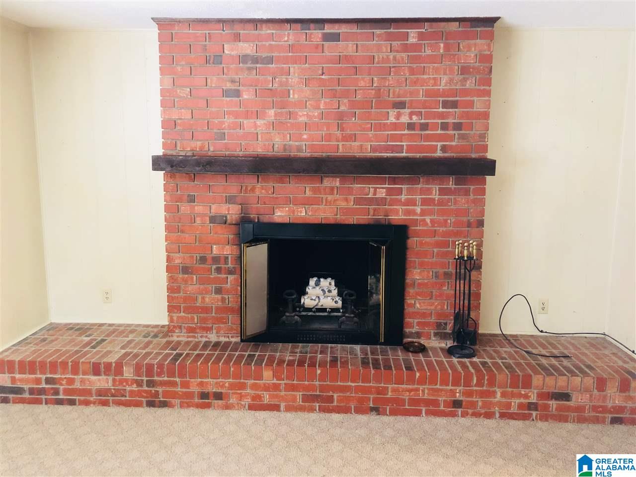 1508 Valley Place Anniston, AL 36207 - Photo 3 of 26