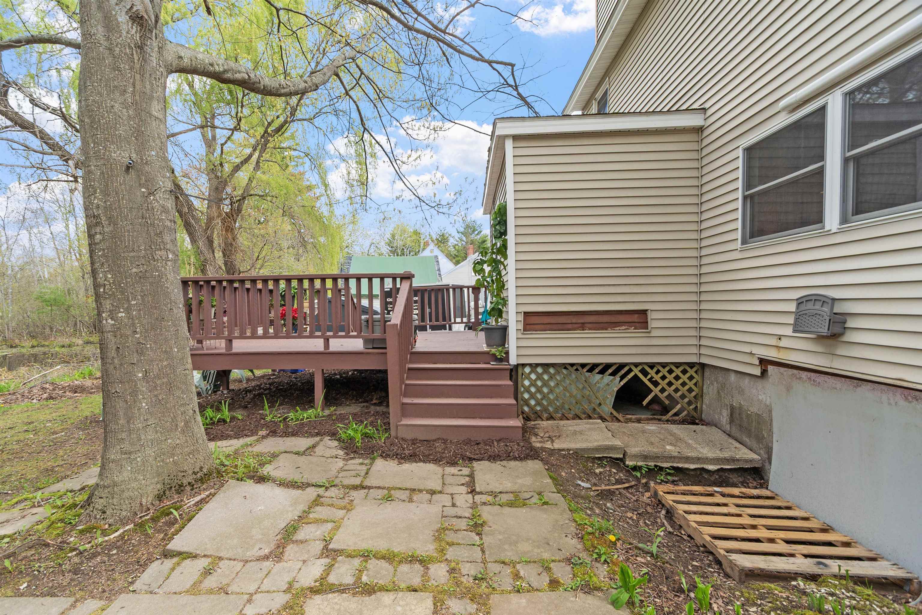 71 Linden Street Exeter, NH 03833 - Photo 7 of 32