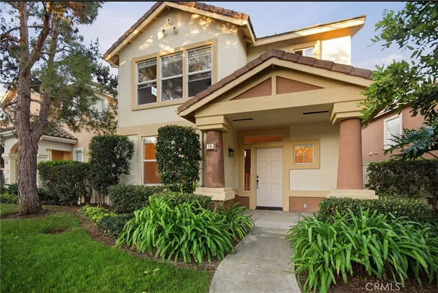 $1,488,000 | 19 Altezza, Irvine, CA 92606