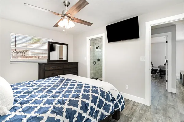 $4,750 | 517 98th Avenue North, Naples, FL 34108