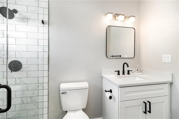 $4,750 | 517 98th Avenue North, Naples, FL 34108