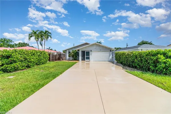 $4,750 | 517 98th Avenue North, Naples, FL 34108