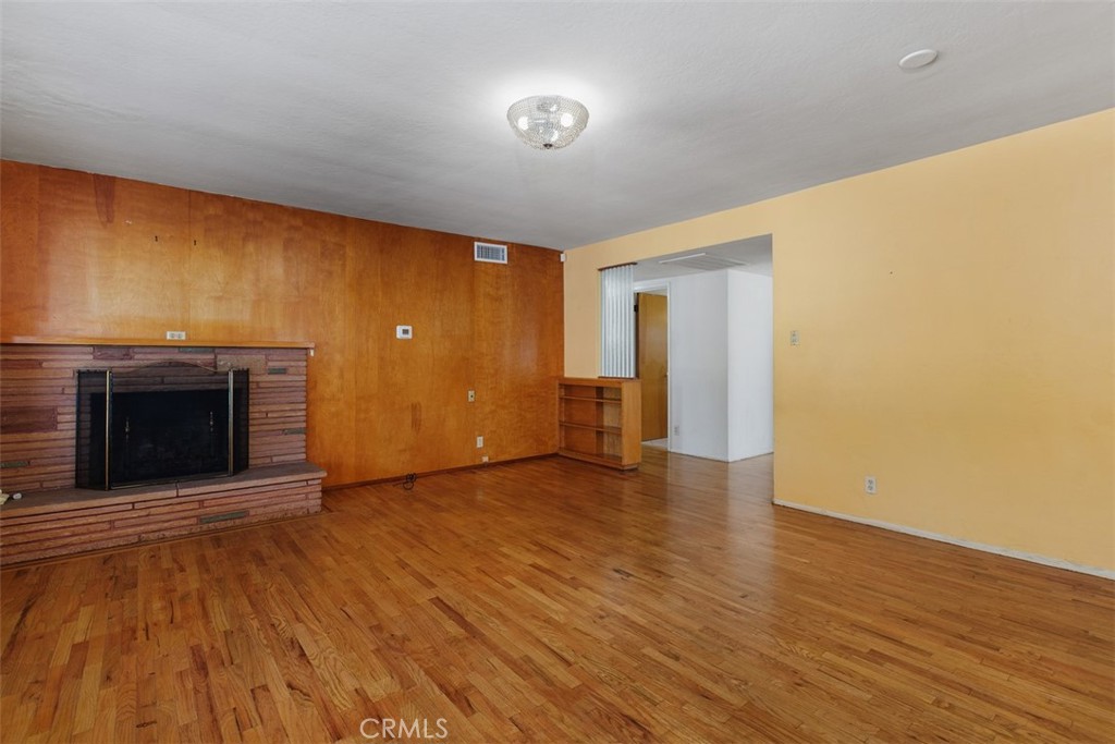 417 East Cornell Drive Rialto, CA 92376 - Photo 9 of 40